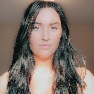 Meet your Posher, Tessa